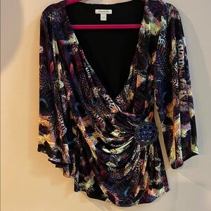 Boston Proper Multicolor V-Neck Blouse Flowing Sleeves Jeweled Brooch